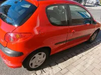 Gebraucht Peugeot 206 60 PS (44 kW) 2004 Rot Kleinwagen