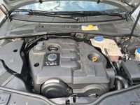 Usata VW Passat 131 CV (96 kW) 2004 Argento Station wagon