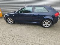 Gebraucht Audi A3 75 PS (55 kW) 2003 Blau Limousine