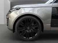 Używany Land Rover Range Rover 300 KM (220 kW) 2022 Srebrny SUV