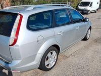 Usata Ford Focus 101 CV (74 kW) 2010 Argento Berlina