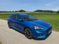 Gebraucht Ford Focus ST 182 PS (133 kW) 2019 Blau Kombi