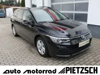 Gebraucht VW Golf VIII Life 150 PS (110 kW) 2022 Deep black Kombi