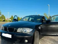Gebraucht BMW 118 122 PS (89 kW) 2005 Schwarz Kleinwagen