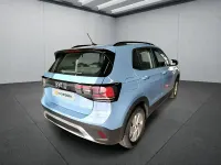 Gebraucht VW T-Cross Life 95 PS (69 kW) 2024 Blau SUV