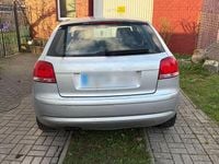 Gebraucht Audi A3 Attraction 105 PS (77 kW) 2003 Silber Kleinwagen