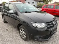 Gebraucht Dacia Sandero Celebration 73 PS (53 kW) 2015 Schwarz Limousine