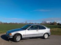 Gebraucht BMW 316 Basis 102 PS (75 kW) 1996 Silber Coupé