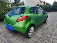 Second-hand Mazda 2 75 CP (55 kW) 2009 Verde Hatchback