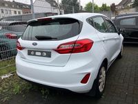 Gebraucht Ford Fiesta Trend 71 PS (52 kW) 2019 Weiss Kleinwagen