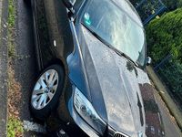 Gebraucht BMW 318 143 PS (105 kW) 2011 Schwarz Limousine