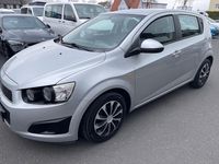 Gebraucht Chevrolet Aveo LT 101 PS (74 kW) 2013 Silber Kleinwagen