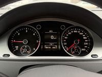 Gebraucht VW Passat Trendline 140 PS (102 kW) 2012 Blau Limousine