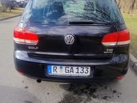 Gebraucht VW Golf VI 105 PS (77 kW) 2010 Schwarz Kleinwagen