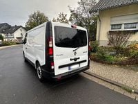 Gebraucht Renault Trafic 125 PS (91 kW) 2018 Weiß Van / Kleinbus