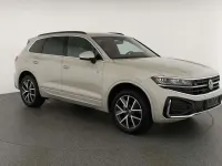 Gebraucht VW Touareg R-line 286 PS (210 kW) 2024 Sechura beige metallic SUV
