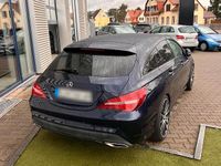 Gebraucht Mercedes CLA180 120 PS (88 kW) 2018 Blau Limousine