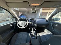 Gebraucht Renault Mégane II Authentique 111 PS (81 kW) 2006 Silber Limousine