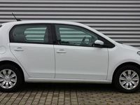 Gebraucht VW e-up! 61 kW (83 PS) 2021 Pure white Kleinwagen