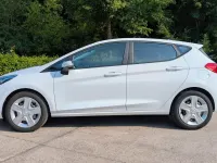 Gebraucht Ford Fiesta 95 PS (69 kW) 2020 Weiß Kleinwagen