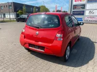 Usata Renault Twingo 75 CV (55 kW) 2011 Rosso Utilitaria
