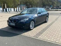 Gebraucht BMW 523 190 PS (139 kW) 2008 Blau Limousine