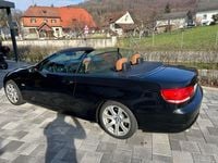 Gebraucht BMW 320 Cabriolet Shadowline 177 PS (130 kW) 2009 Schwarz Cabrio