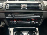 Gebraucht BMW 530 258 PS (189 kW) 2015 Schwarz Kombi