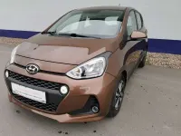 Gebraucht Hyundai i10 87 PS (63 kW) 2017 Cashmere brown / met Kleinwagen