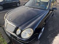 Gebraucht Mercedes E320 Avantgarde 224 PS (164 kW) 2006 Schwarz Kombi