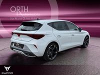 Neu Cupra Leon 150 PS (110 kW) 2026 Nevada weiss Limousine