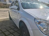 Gebraucht Opel Astra 90 PS (66 kW) 2008 Weiß Kombi