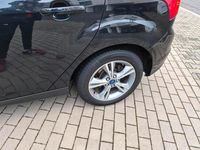 Gebraucht Ford Focus 101 PS (74 kW) 2013 Schwarz Limousine