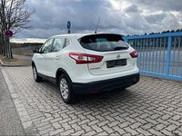 Gebraucht Nissan Qashqai 116 PS (85 kW) 2015 SUV