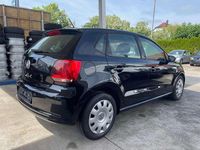 Gebraucht VW Polo 69 PS (50 kW) 2010 Deep black perleffekt Kleinwagen