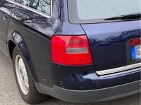 Second-hand Audi A6 165 CP (121 kW) 1998 Albastru Break