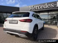Gebraucht Mercedes GLA180 136 PS (100 kW) 2026 Weiß SUV