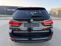 Gebraucht BMW X5 258 PS (189 kW) 2018 Saphirschwarz SUV