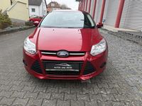 Gebraucht Ford Focus Trend 101 PS (74 kW) 2014 Rot Kombi
