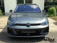 Gebraucht VW Passat R-line 193 PS (141 kW) 2025 Grau Limousine