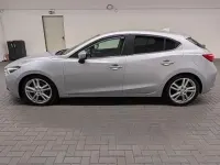 Gebraucht Mazda 3 Exclusive-Line 120 PS (88 kW) 2018 Sonicsilbermet. Limousine