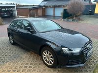 Gebraucht Audi A4 Attraction 150 PS (110 kW) 2015 Blau Kombi