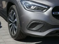 Gebraucht Mercedes GLA200 Progressive 150 PS (110 kW) 2022 Metalliclack mountaingrau SUV