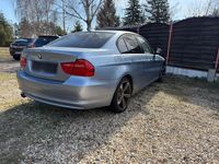 Gebraucht BMW 320 177 PS (130 kW) 2010 Blau Limousine