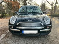 Używany Mini Cooper 116 KM (85 kW) 2002 Czarny Hatchback