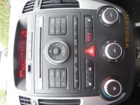 Gebraucht Kia Ceed Spirit 156 PS (114 kW) 2011 Weiß Kleinwagen