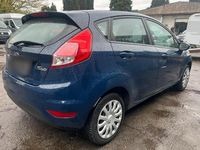 Gebraucht Ford Fiesta 80 PS (58 kW) 2016 Blau Limousine