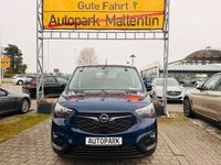 Second-hand Opel Combo 102 CP (75 kW) 2023 Albastru Monovolum