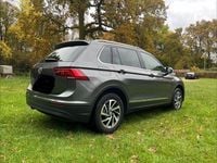 Gebraucht VW Tiguan Sound 179 PS (131 kW) 2017 Grau SUV