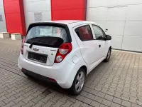 Gebraucht Chevrolet Spark 68 PS (50 kW) 2012 Weiß Kleinwagen